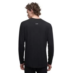 Le Bent Midweight Base Layer Crew - Men's -Outdoor Sports Equipment Shop BT2013 001 On Body Rear 3 42466.1605829359