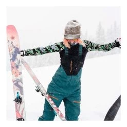 Wild Rye Women's Evie Raglan -Outdoor Sports Equipment Shop Evie Raglan outside copy 70923.1667580787