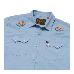 Howler Brothers Crosscut Deluxe Button Down Shirt -Outdoor Sports Equipment Shop F23 Crosscut Snapshirt Poppies Angle WHITE 44199.1692646824