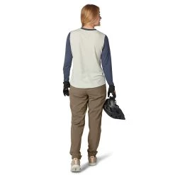 Flylow Tia Mountain Bike Pant - Women's -Outdoor Sports Equipment Shop Honey TiaPant 2 05923.1650660821