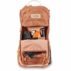 Dakine Women's Syncline 12L Hydration Pack -Outdoor Sports Equipment Shop WOMENSSYNCLINE12L SIERRAFOSSIL 194626396293 10003429 SIERRAFOSS 12X PT02 70302.1617388792