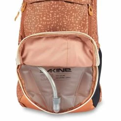 Dakine Women's Syncline 12L Hydration Pack