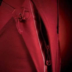 Lowe Alpine Aeon 35 Backpack -Outdoor Sports Equipment Shop aeon 35 feature shot 02 33418.1566334680